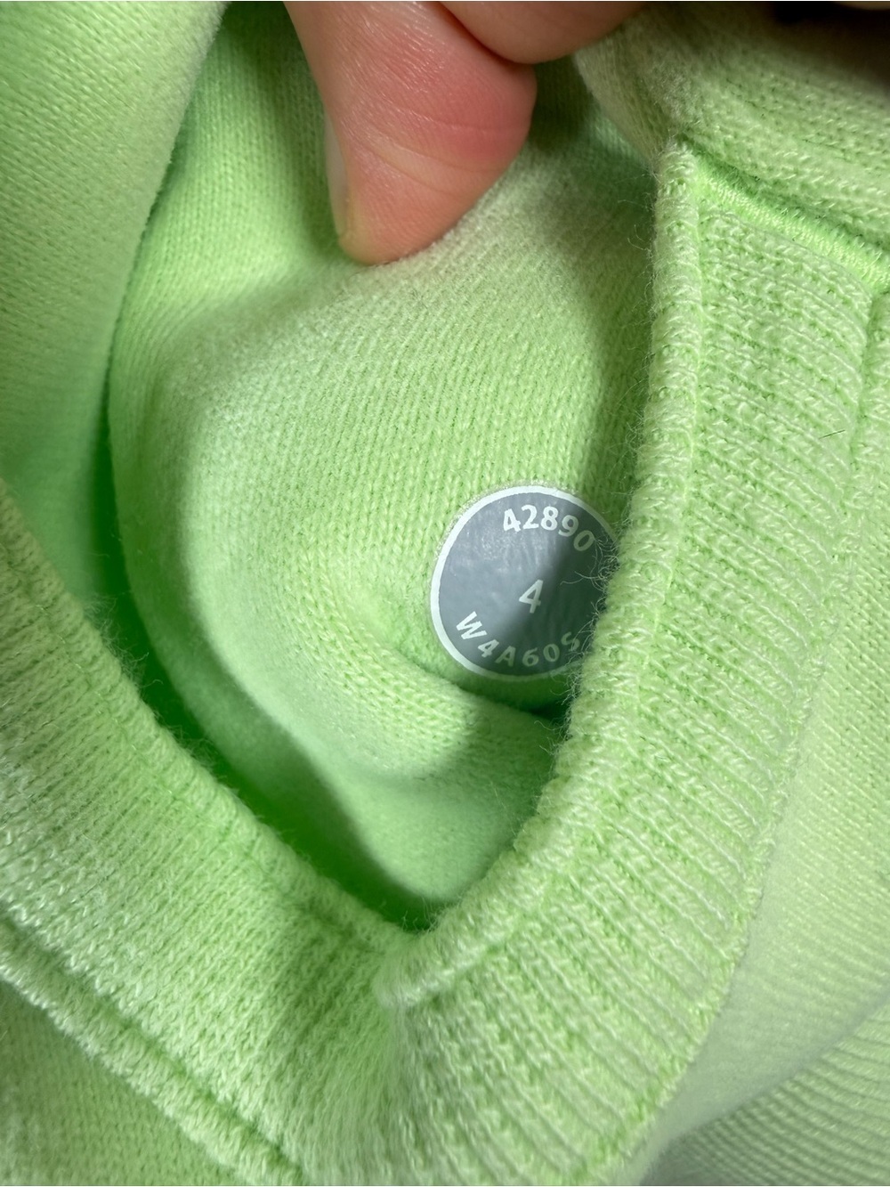 Lululemon Women’s Scuba Vest Size 4 - Picture 4 of 8